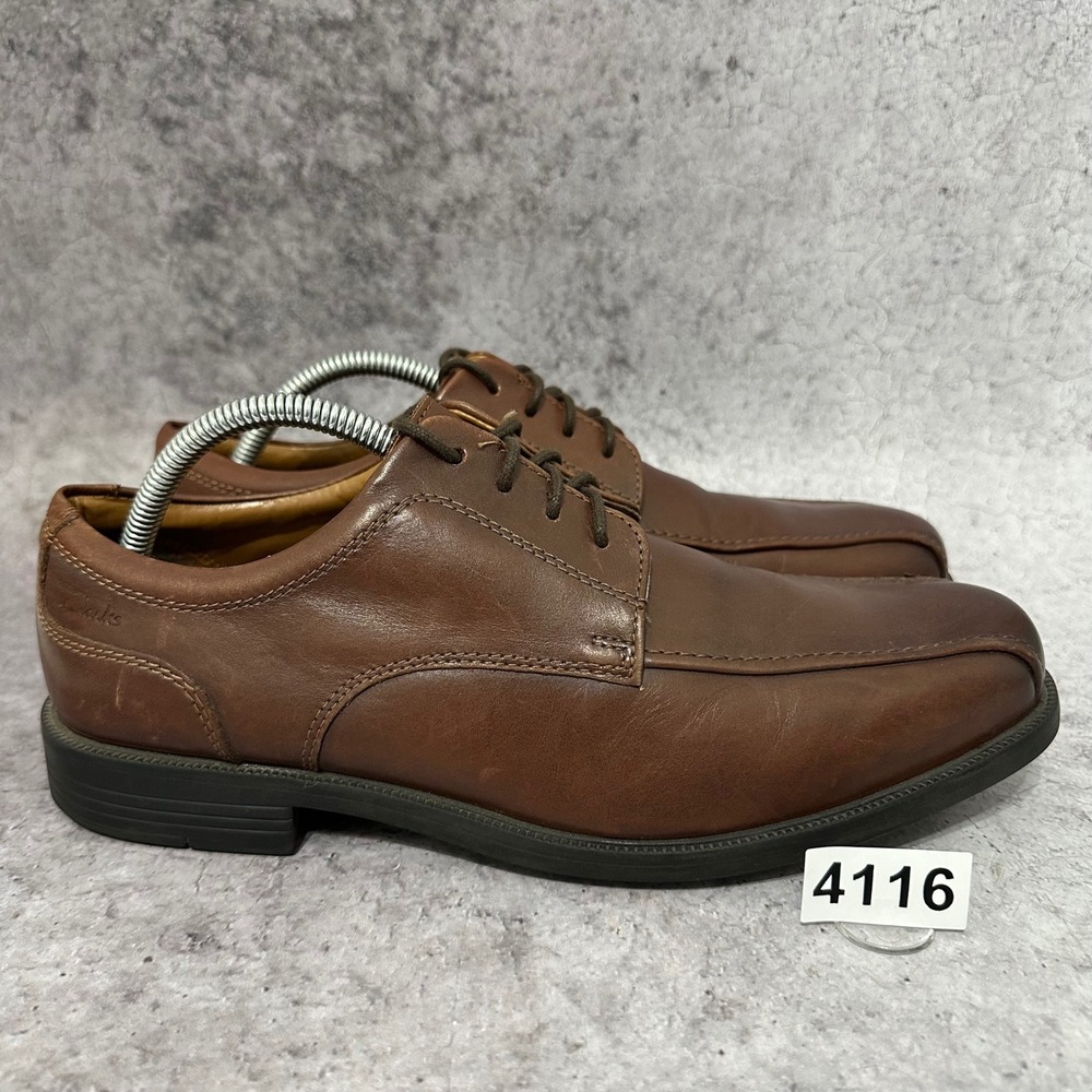 Clarks Tilden Walk Oxford Mens 9.5 Brown Leather‎ Square Toe Lace Up Dress Shoes